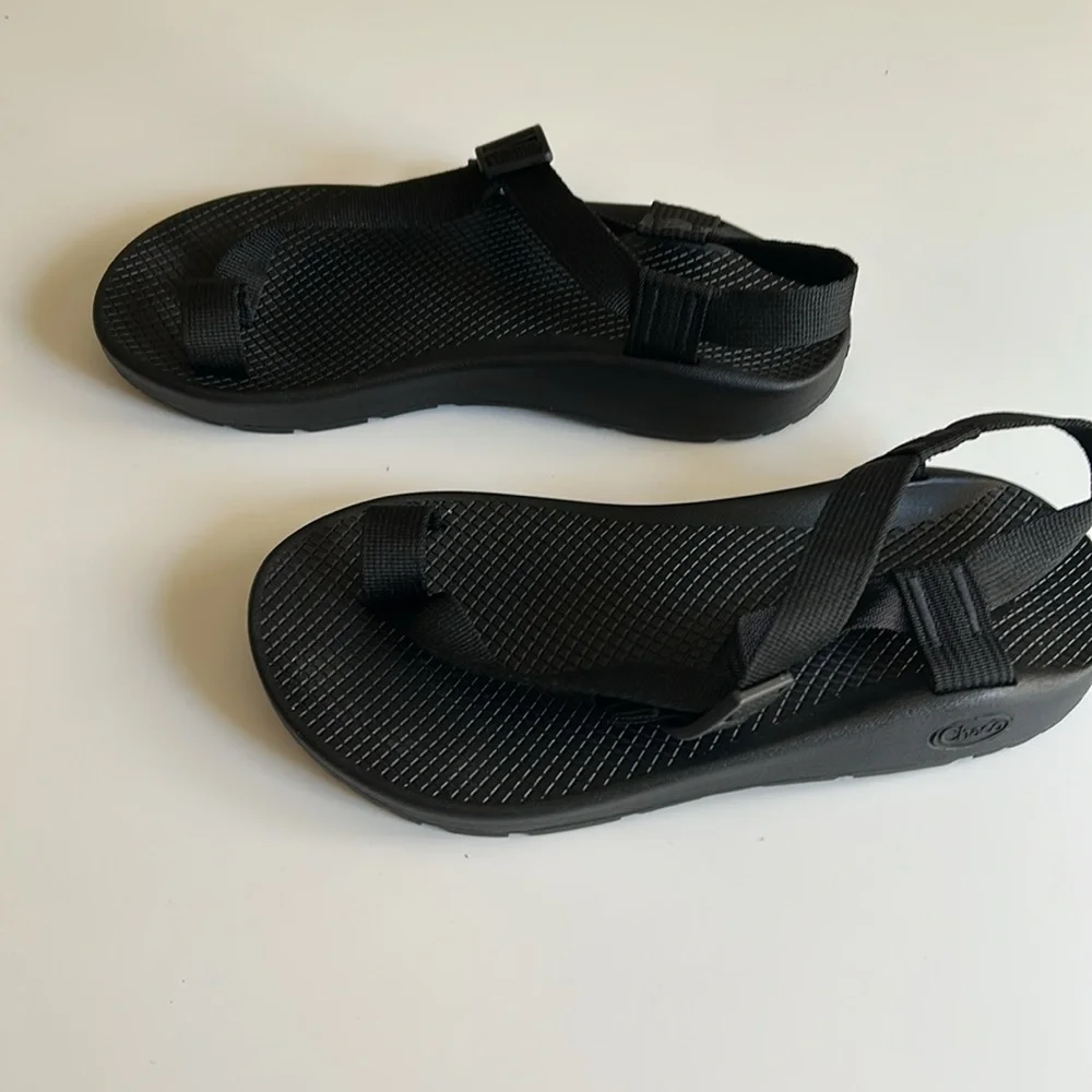 Chaco Black Men's Sandals - Picture 5 of 11
